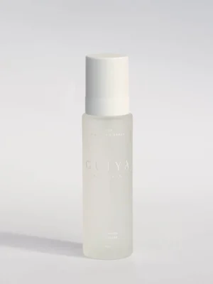 Aura Finishing Spray